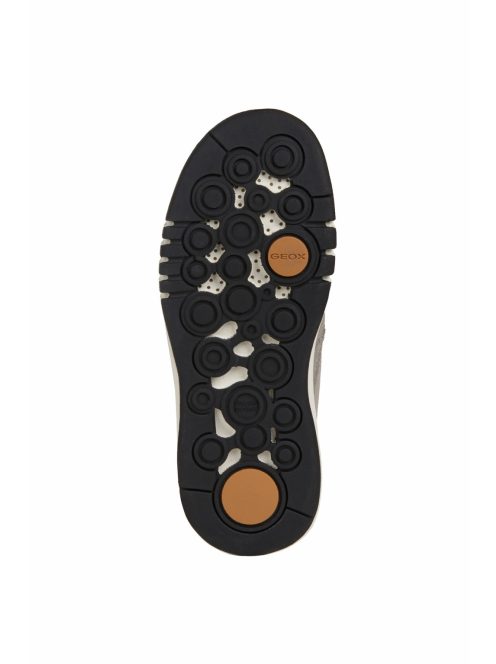 Geox elegánsabb cipő