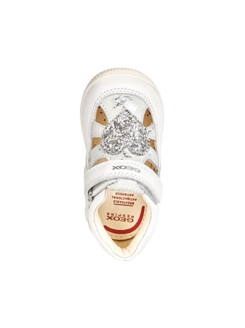 Geox szívecskés zárt szandál - fehér