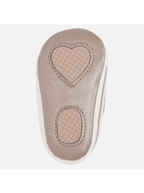 Mayoral bundás kiscipő