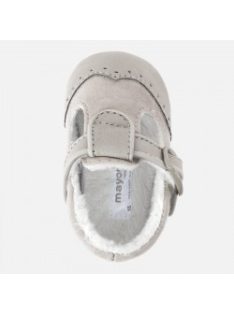 Mayoral bundás kiscipő