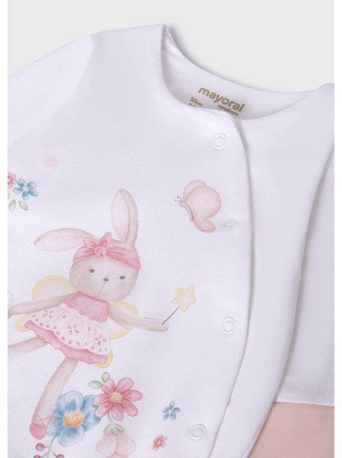 Nyuszis rugdalózó sapkával, nyálkendővel