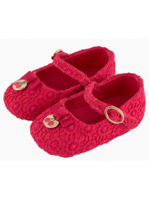 Mayoral cseresznyés nyári szandál.