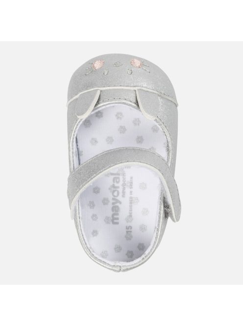 Mayoral egérkés nyári szandál.