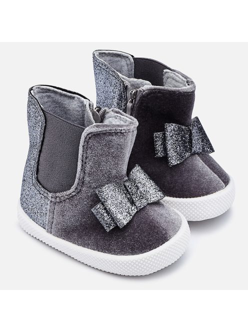 Mayoral csillogós kiscsizma