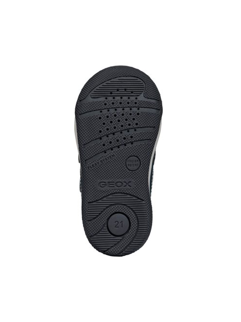 Geox magasszárú baby cipő